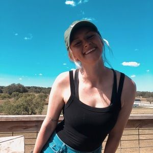 Meet your Posher, Kara